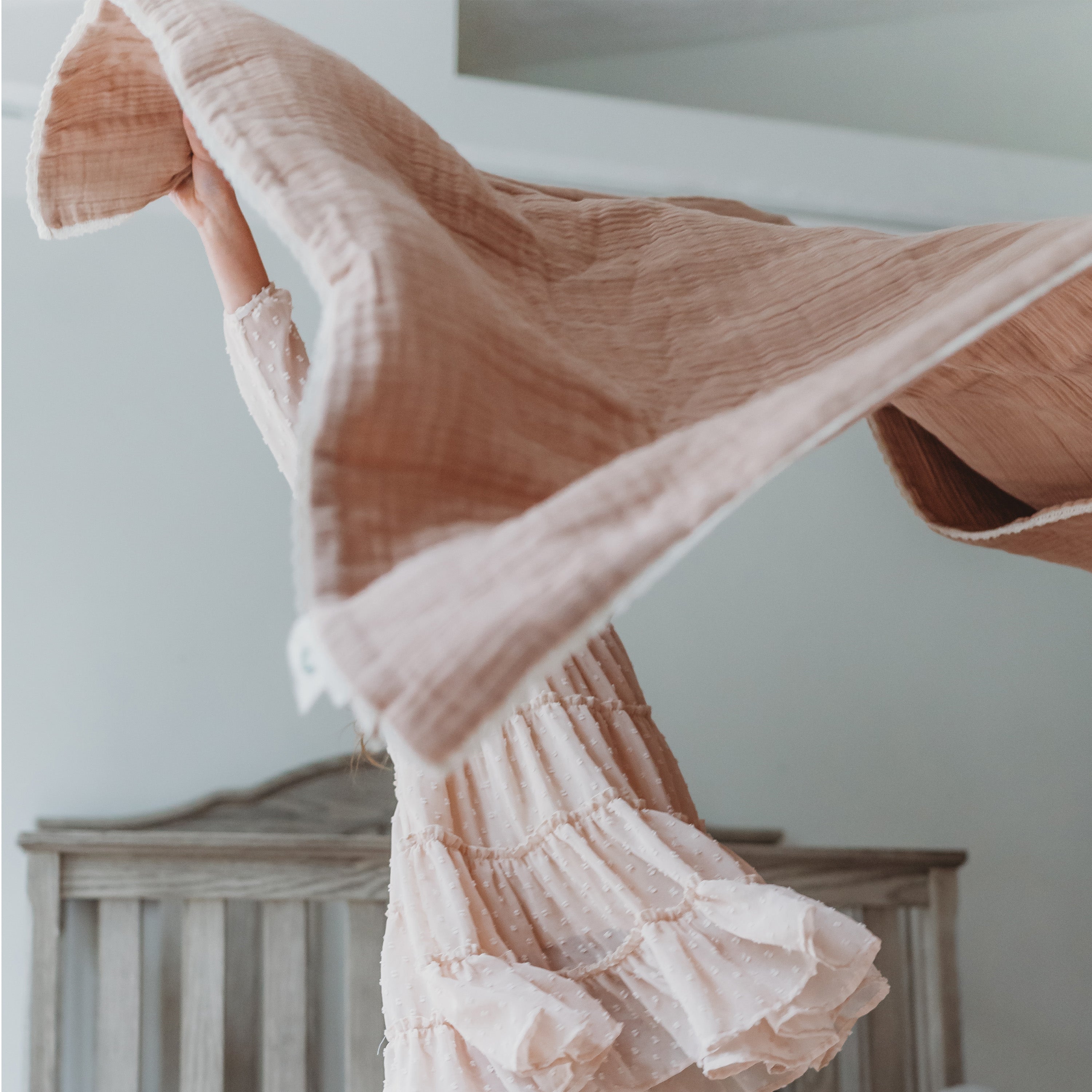 Organic Baby Blanket Muslin - Pecan + Natural Lace - Makemake Organics