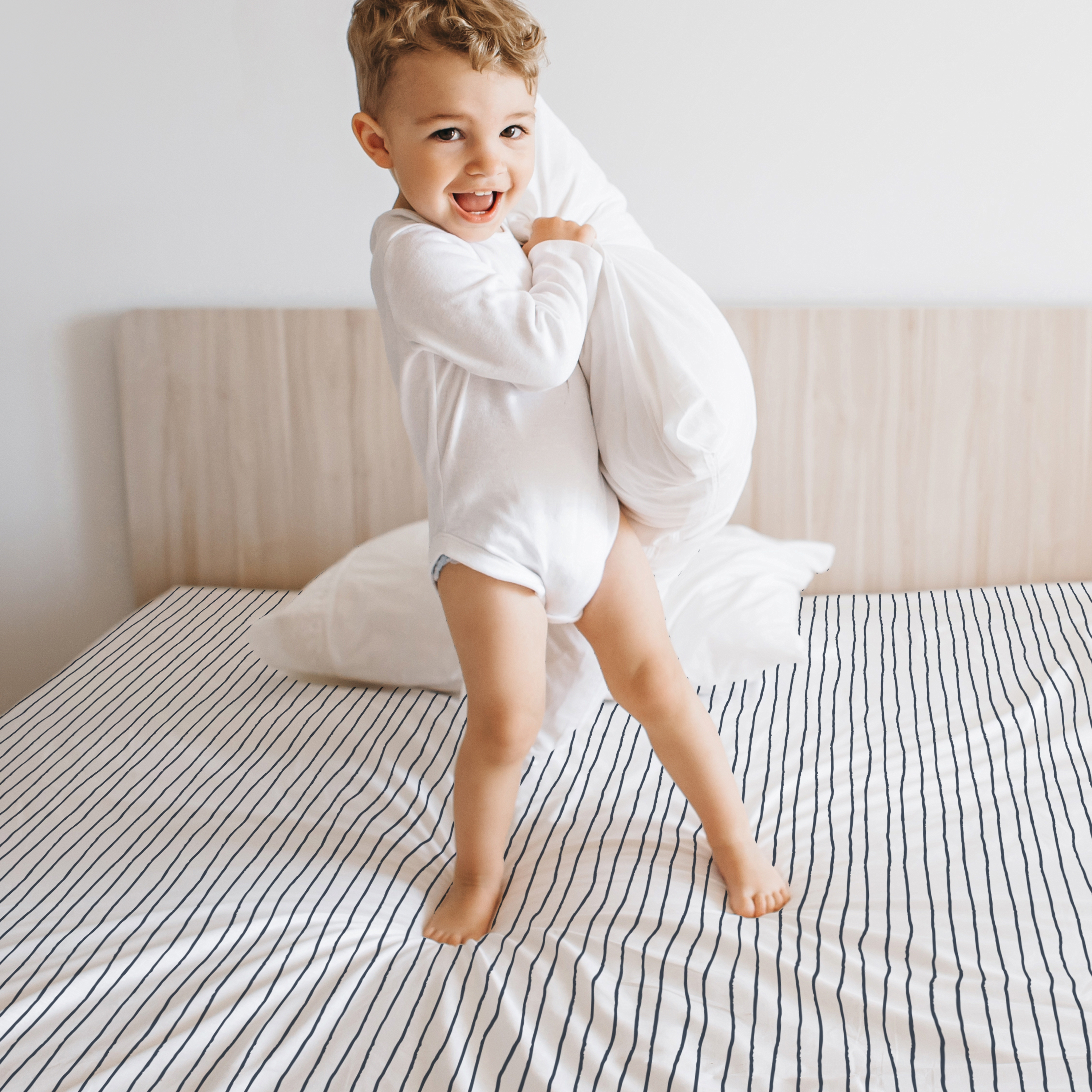 Organic Kids Fitted Sheet - Navy Stripes - Makemake Organics