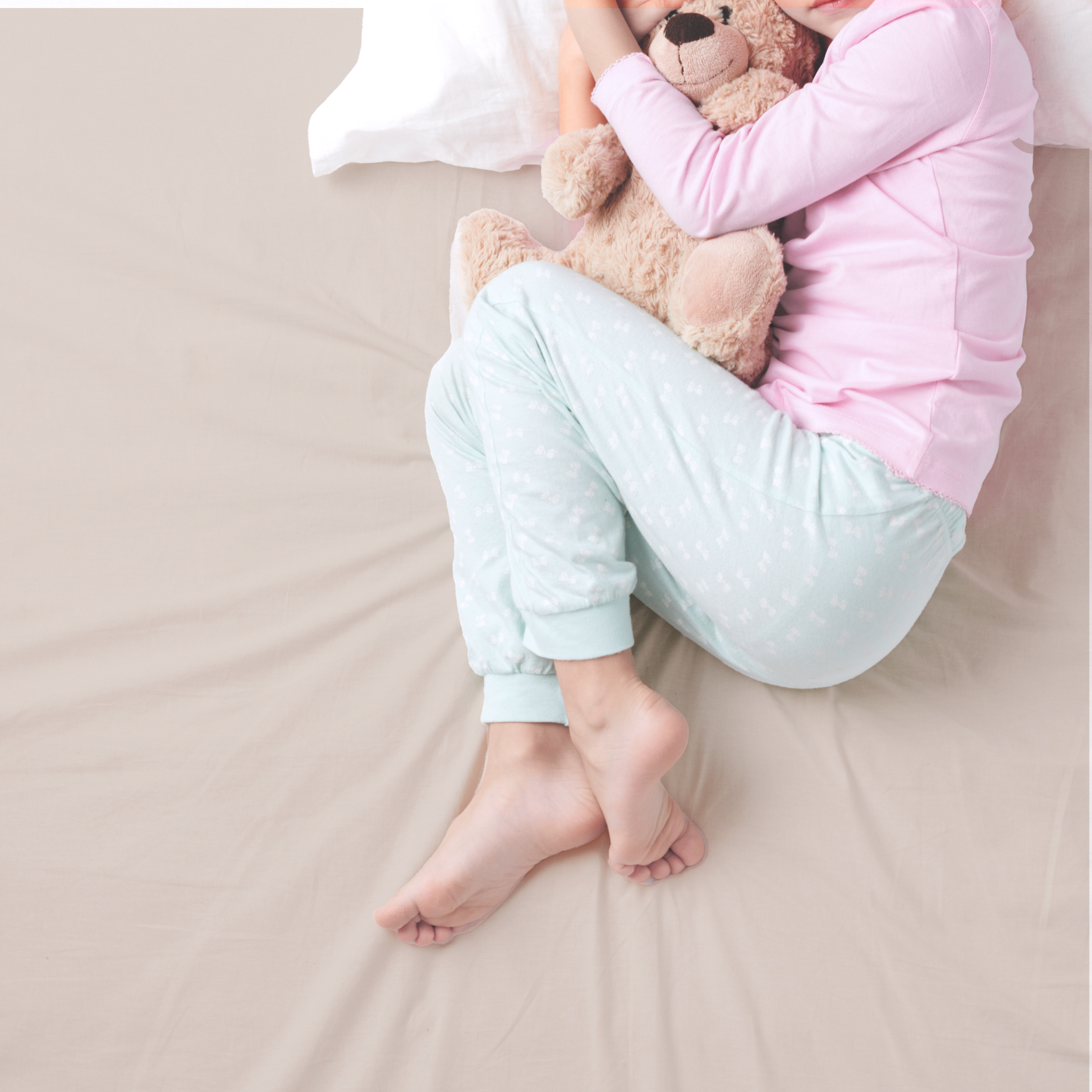 Organic Kids Fitted Sheet - Taupe - Makemake Organics