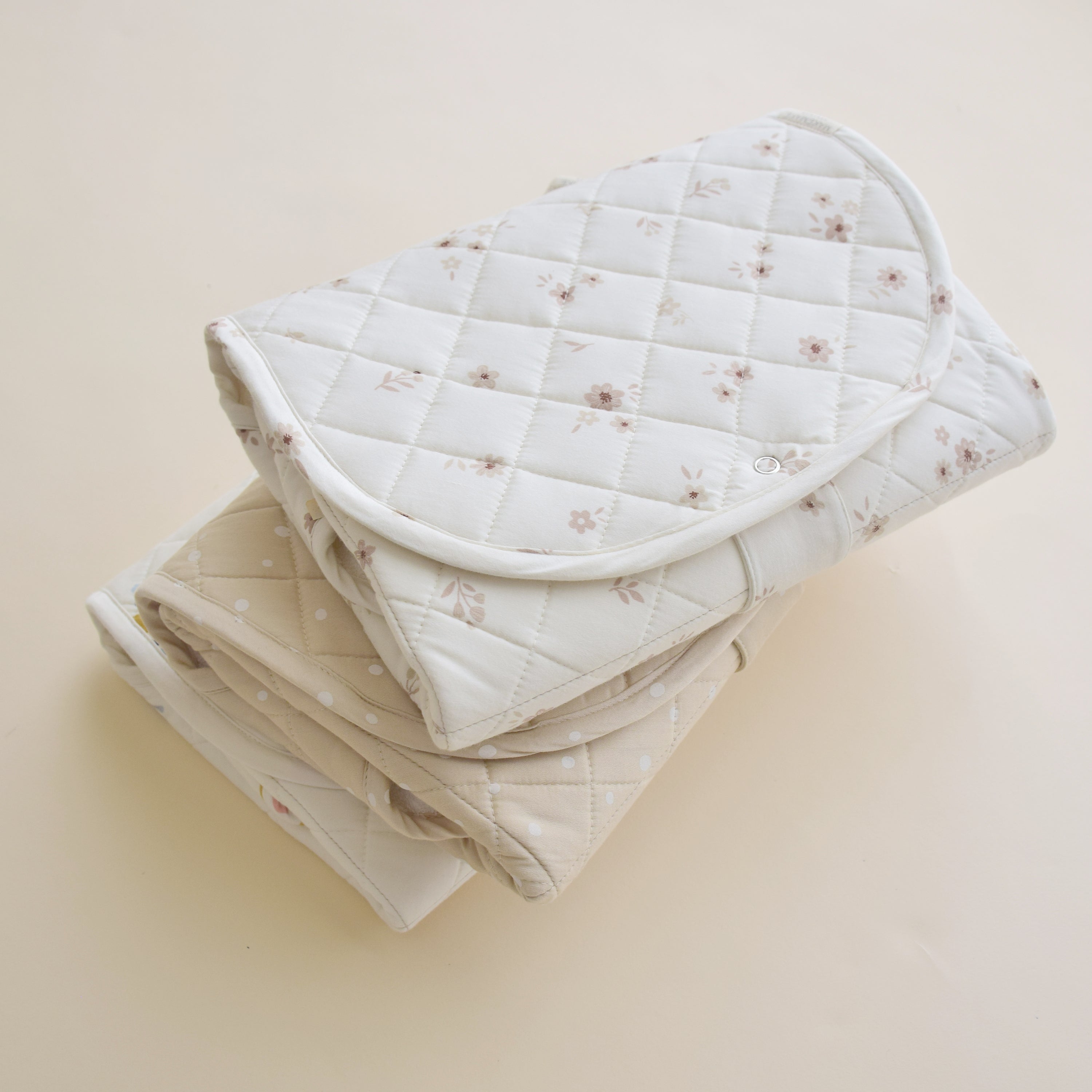 Organic Cotton Portable Changing Mat - Bloom - Makemake Organics