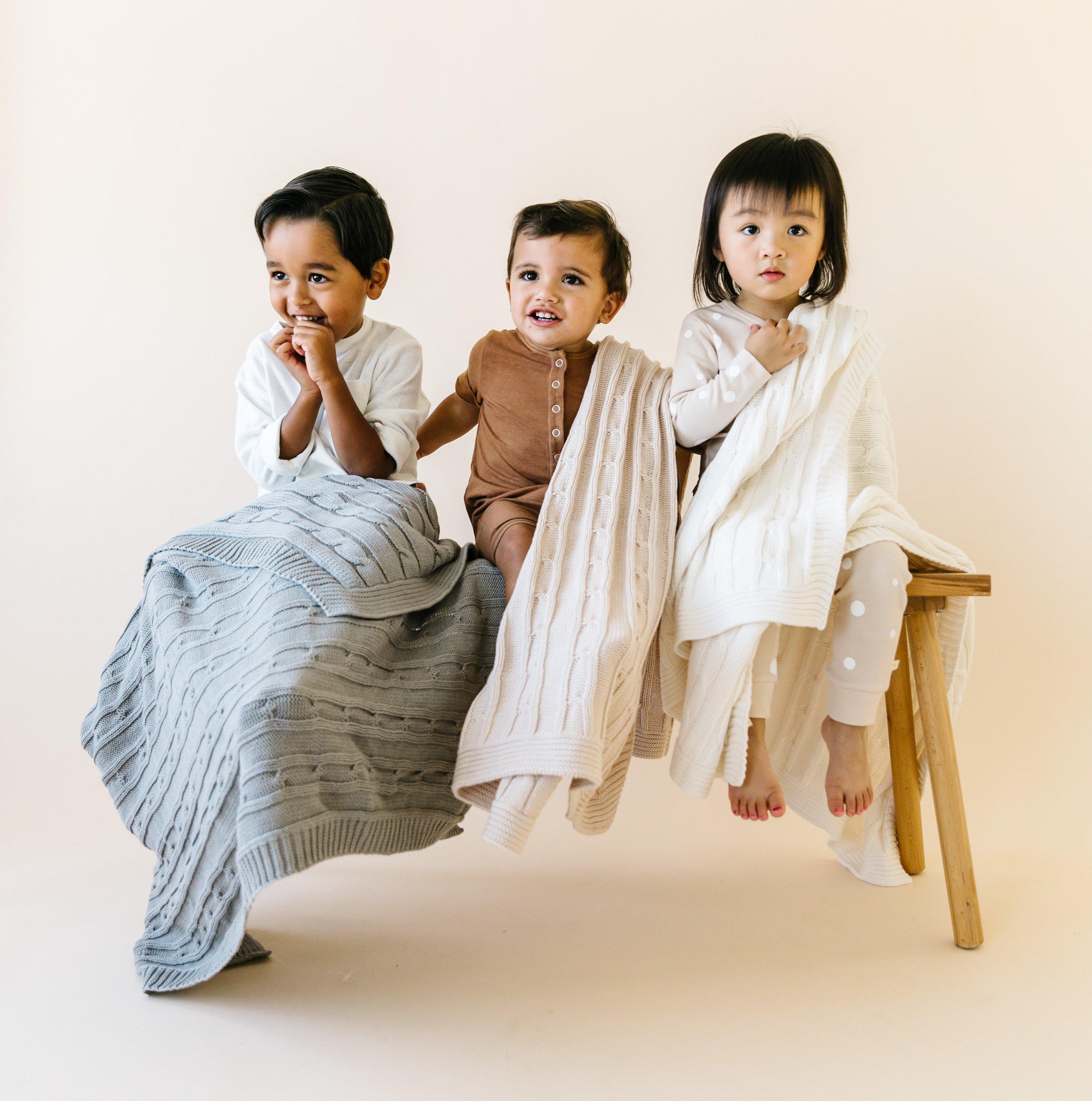 Organic Cotton Cable Knit Baby Blanket - Nora Shell - Makemake Organics